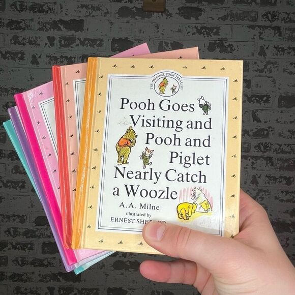 Winnie Pooh vintage collection of kids books - Picture 3 of 9